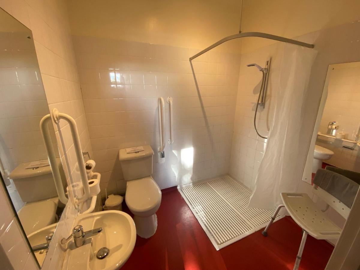 The Clovenfords Hotel Экстерьер фото